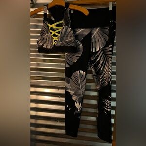 PINK yoga 🧘🏽‍♀️ outfit